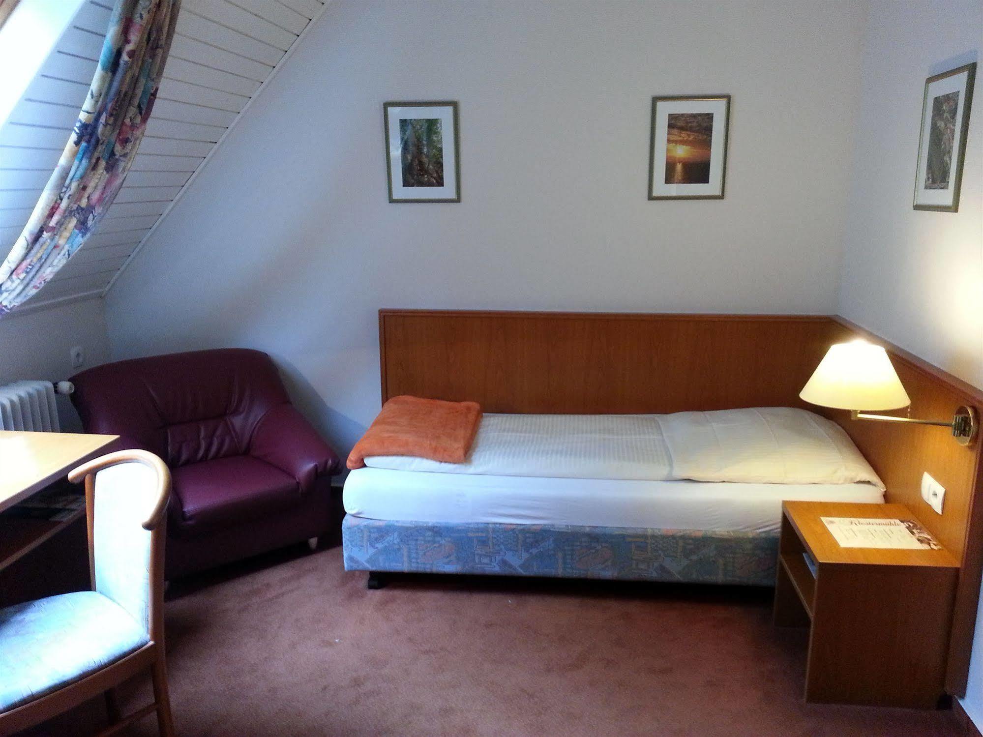 Hotel Restaurant Klostermuehle Reutlingen Esterno foto